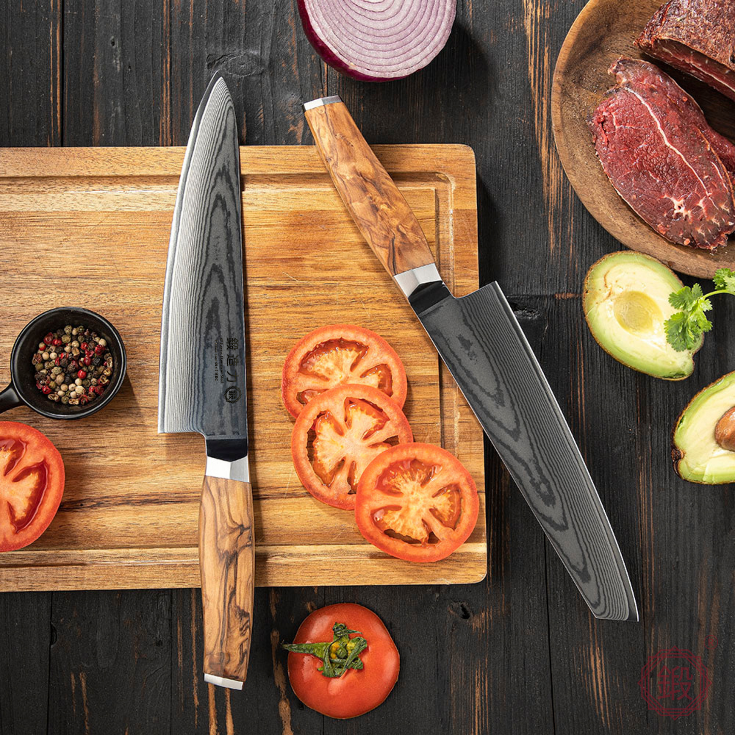 Olive wood Serie bestrhend aus Chefmesser Kiritsuke und Santoku